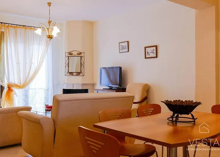 Heliophilia 3-bdrm Maisonette In Tatil Evi