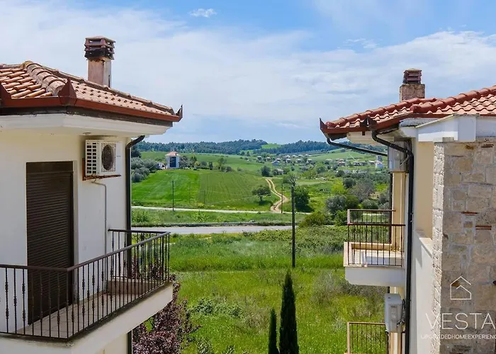 Heliophilia 3-bdrm Maisonette In Tatil Evi *