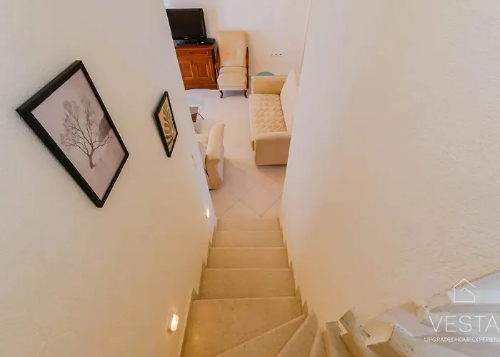 Heliophilia 3-bdrm Maisonette In Tatil Evi *