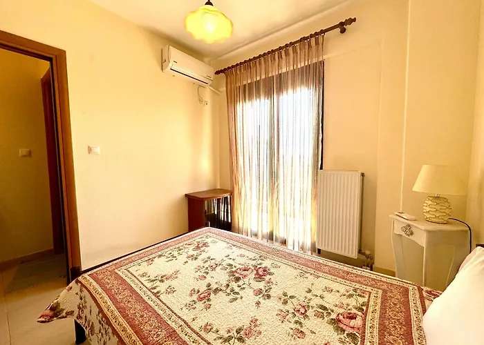 Heliophilia 3-bdrm Maisonette In Néa Fókaia