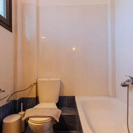 Heliophilia 3-bdrm Maisonette In Prázdninový dům Néa Fókaia